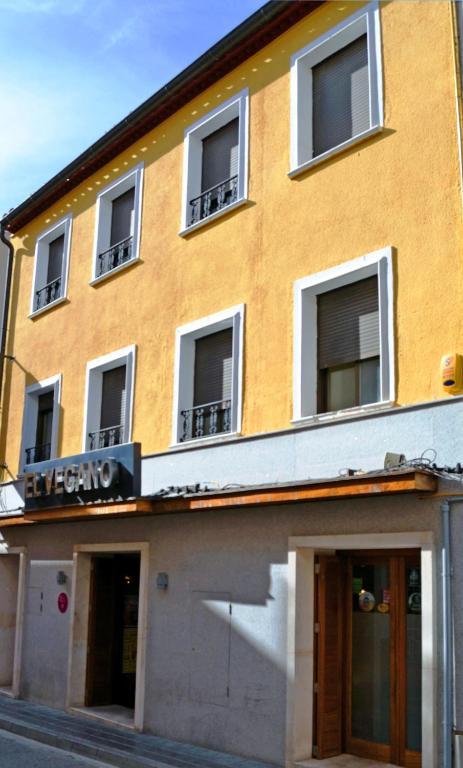 Hostal El Vegano Utiel Zewnętrze zdjęcie